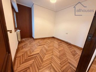 Piso en venta en Praza España - Casablanca en Vigo