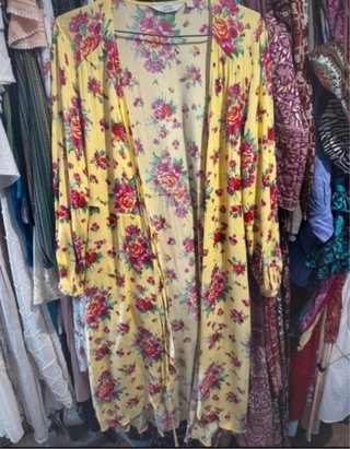 Vestido amarillo flores