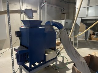 Peladora de grano industrial 700 kg hora