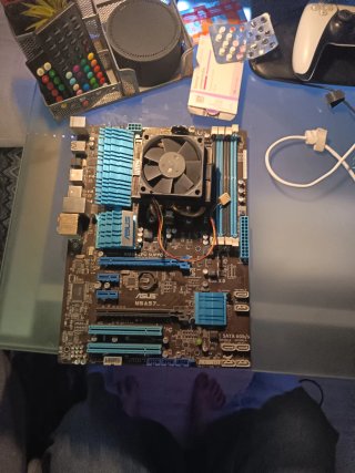 Kingston HyperX 2x4GB DDR3 Ram + Placa Base ASUS