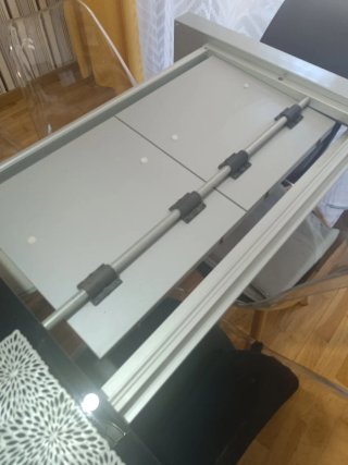 Mesa de comedor moderna cristal negro