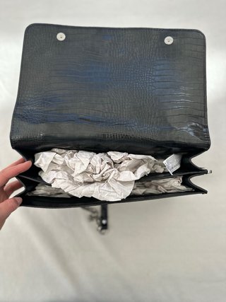 Bolso Zara efecto cocodrilo con cadena