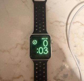 Apple Watch Series 3 38mm Aluminio GPS