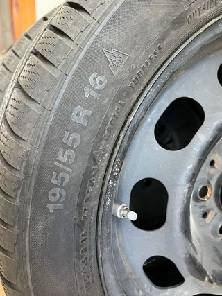 4 Ruedas de invierno 195/55 R 16