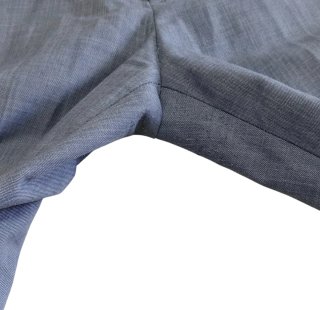 Set pantaloni classici beige e blu