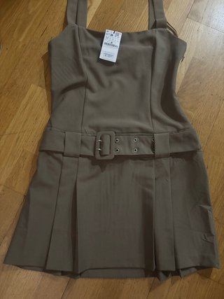 2 Falda peto Stradivarius cuadros M sin estrenar