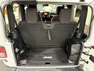 Jeep Wrangler 2.8 CRD SAHARA AWD 200CV.