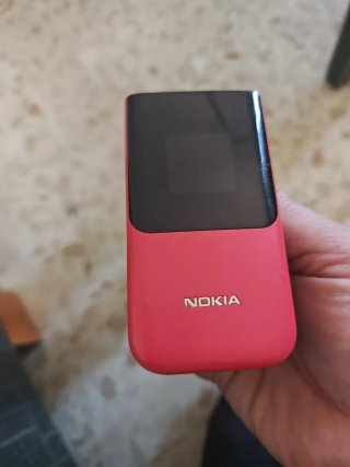 Teléfono Móvil Nokia plegable. Rojo y Negro.