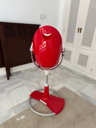 Trona roja alta para bebé