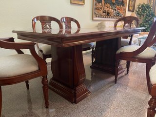 Mesa de comedor de madera maciza de lujo