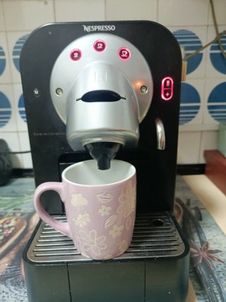 Cafetera Nespresso Profesional