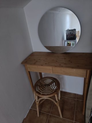 Tocador de Bambú con Taburete