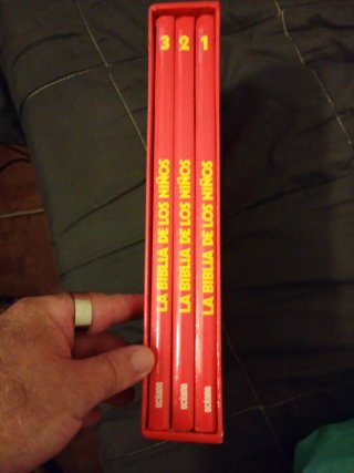 LA BIBLIA DE LOS NIÑOS