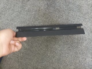 PS4 Slim Negra - Sin Disco Duro