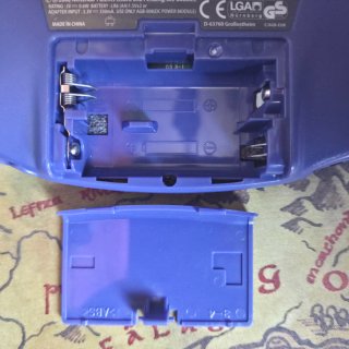 Nintendo Game Boy Advance morado índigo en caja