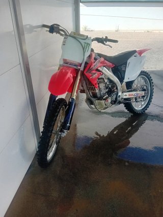 Honda CRF 450R 2006 Motocross