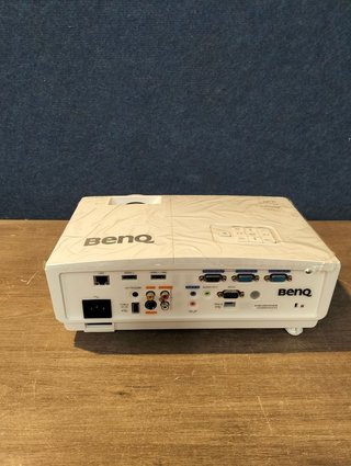 Proyector BenQ MX726 4000 Lumens XGA