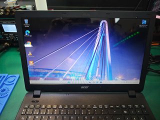 Acer Aspire ES1-512 Intel Celeron 4GB RAM 168GB SS