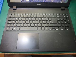 Acer Aspire ES1-512 Intel Celeron 4GB RAM 168GB SS