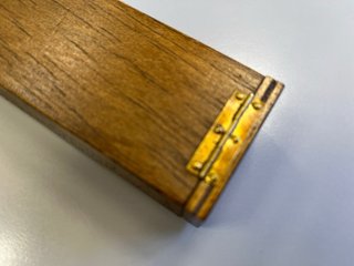 Abanico de madera y tela  pintado a mano y caja