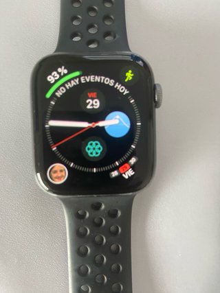 Apple Watch 4 Nike Edition Grigio Siderale