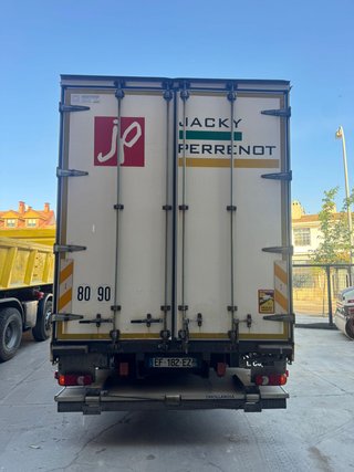 Camión Rígido Iveco Stralis 360 4x2