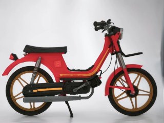 Maqueta Derbi Variant Boton Rojo 1:10