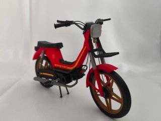 Maqueta Derbi Variant Boton Rojo 1:10