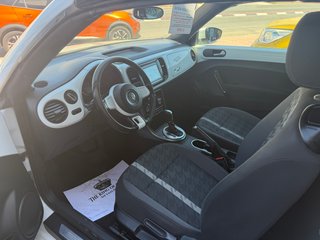 Volkswagen Beetle 2016