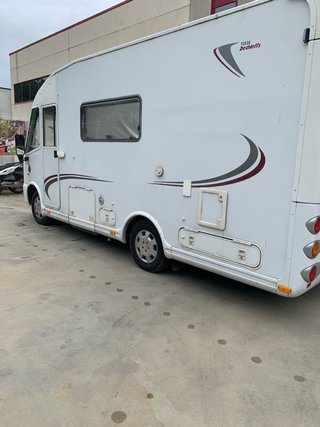 Autocaravana DETHLEFFS I5830