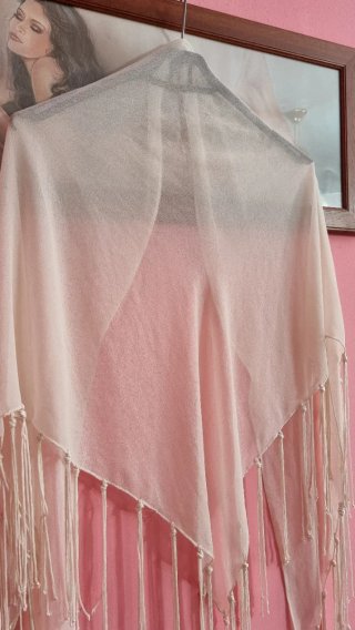 Foulard copricostume bianco con frange