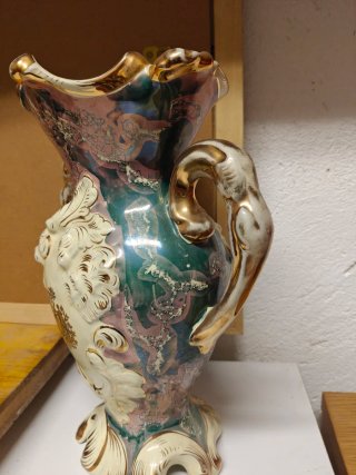Vaso decorativo in ceramica dorato e verde