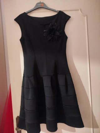 Abito ragazza nero midi
