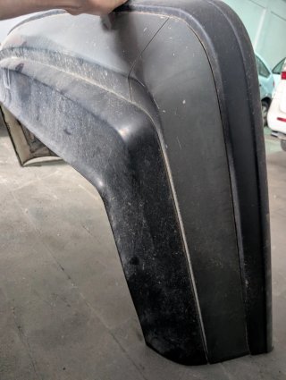 Paragolpes trasero BMW E32