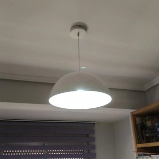 Lámpara de techo blanca