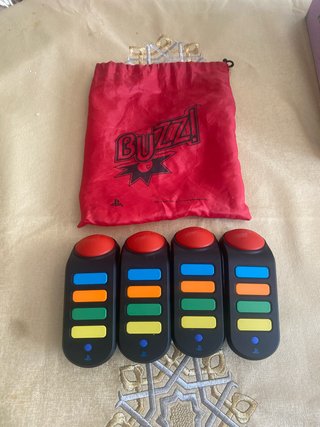Buzz! PS3 Mandos y Bolsa