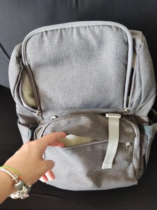 Mochila para bebé gris