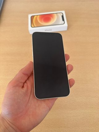 iPhone 12 64GB