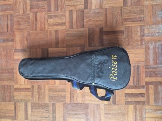 Ukelele Paisen con funda