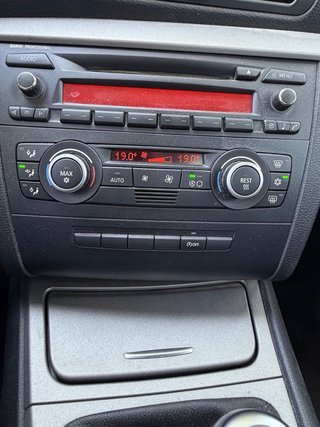 BMW Serie 1 118 i 140 cv pegatina C