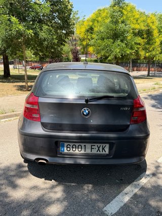 BMW Serie 1 118 i 140 cv pegatina C