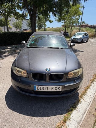 BMW Serie 1 118 i 140 cv pegatina C