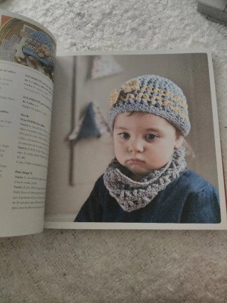 Prendas de Ganchillo Divertidas 30 Gorros, Bufa...