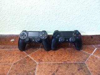 Lote 2 mandos PS4