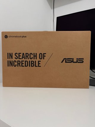 Chromebook Plus i3 8GB RAM