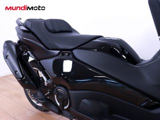 YAMAHA T-MAX 560 TECH MAX