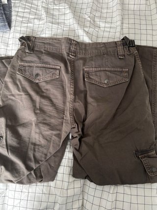 Pantalón cargo Bershka