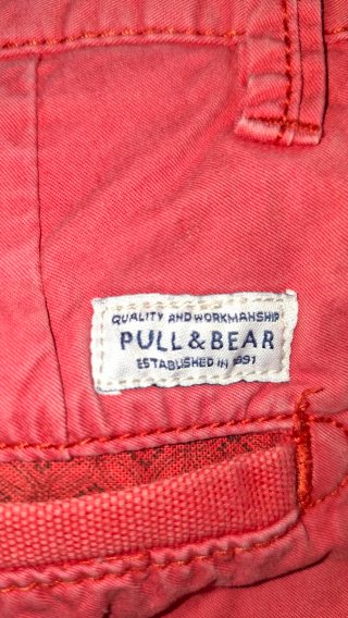 Bermuda Pull&Bear Roja Talla M