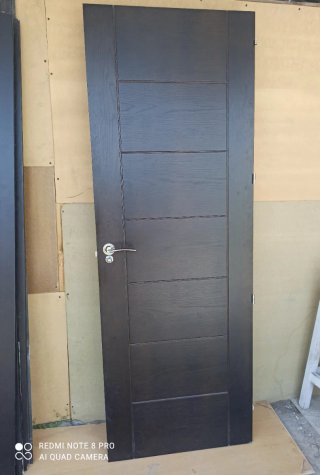 Puertas Macizas.