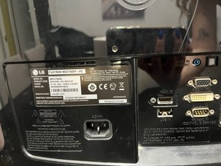 Monitor TV LG Flatron M227WDP
